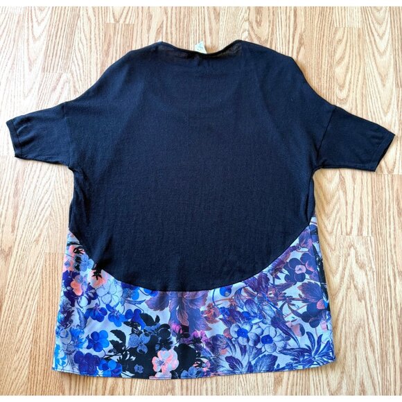 Anthropologie Meadow Rue Top Size Small Floral Knit Mixed Media Black Blue Coral - Picture 12 of 13
